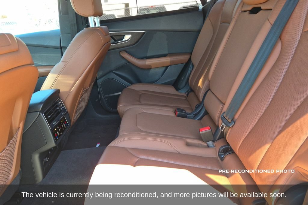 Used 2023 Audi Q8 Premium Plus w/ Premium Plus Package AWD/4WD image 12