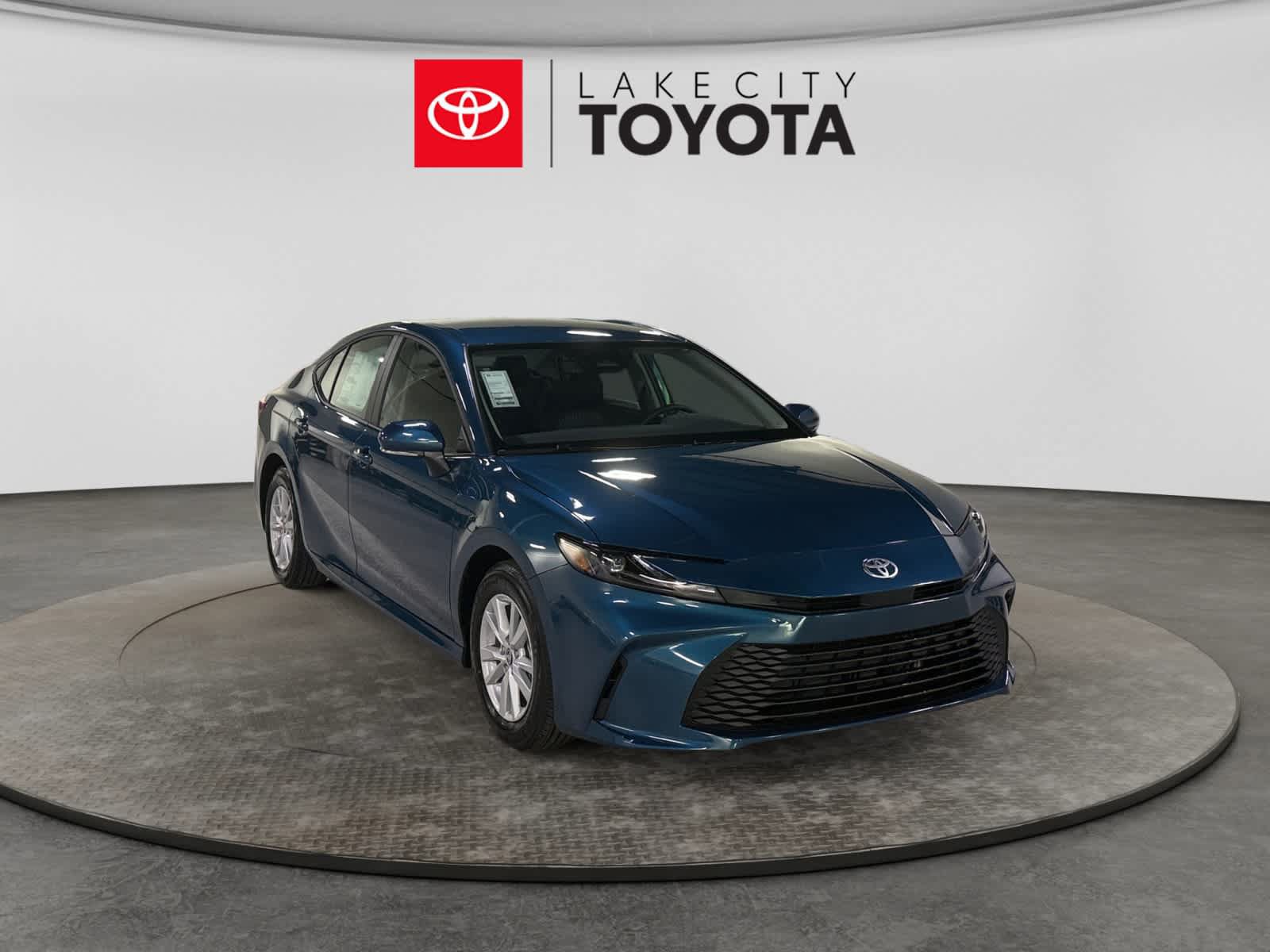 New 2026 Toyota Camry LE w/ Convenience Package FWD image 9