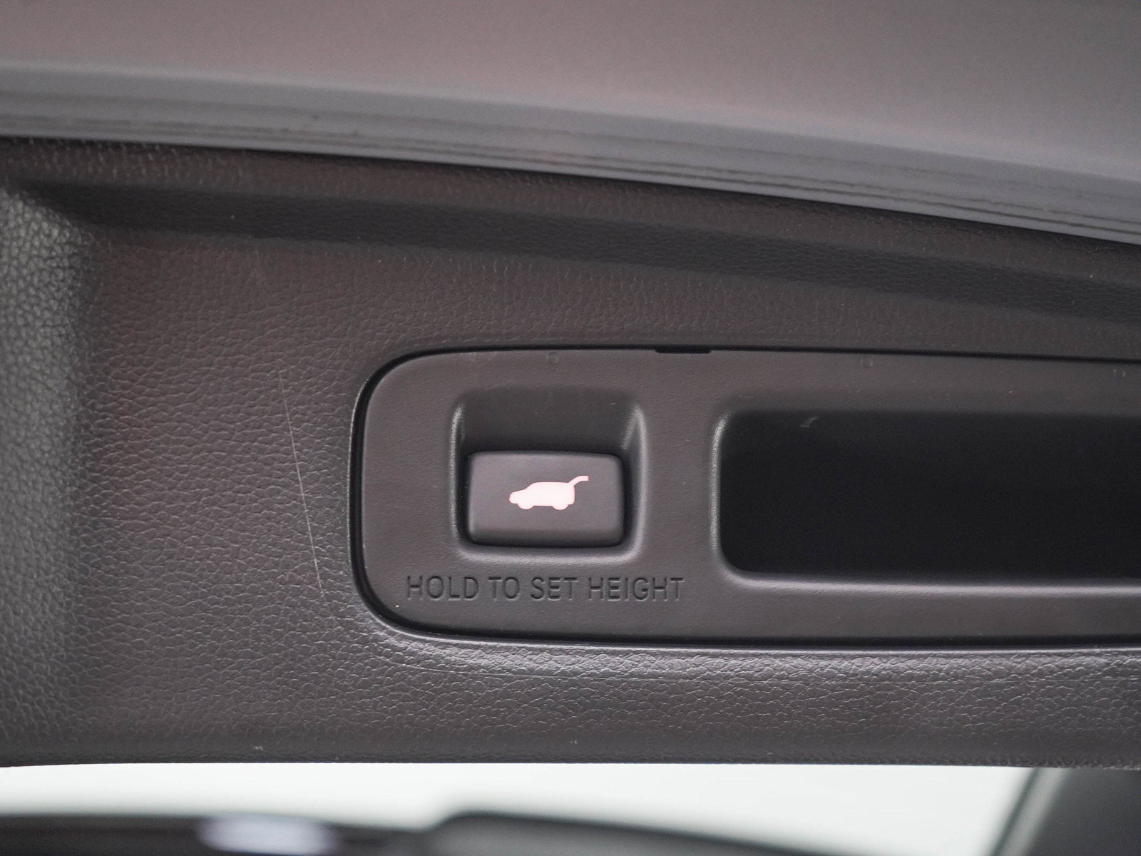 Used 2024 Honda CR-V Sport Touring image 17