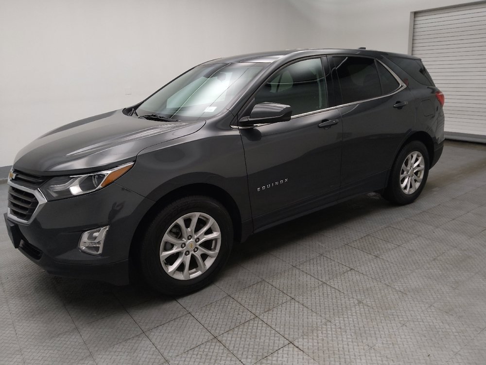 Used 2019 Chevrolet Equinox LT FWD image 2