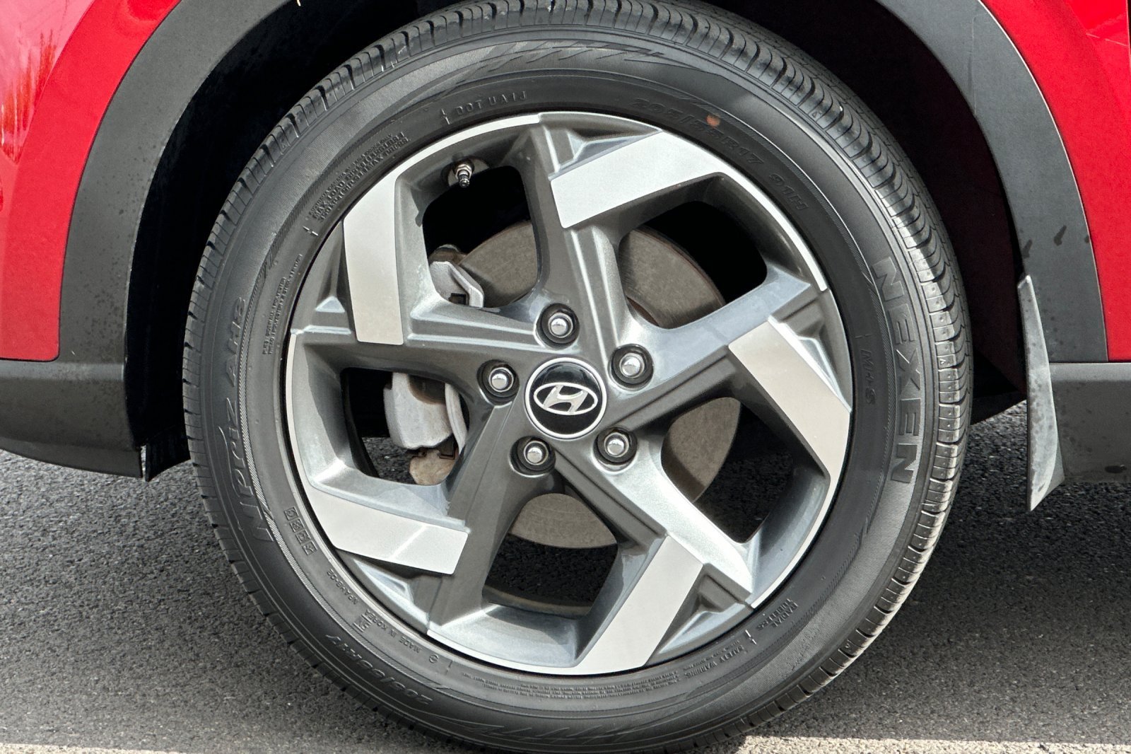 Used 2023 Hyundai Venue SEL FWD image 30