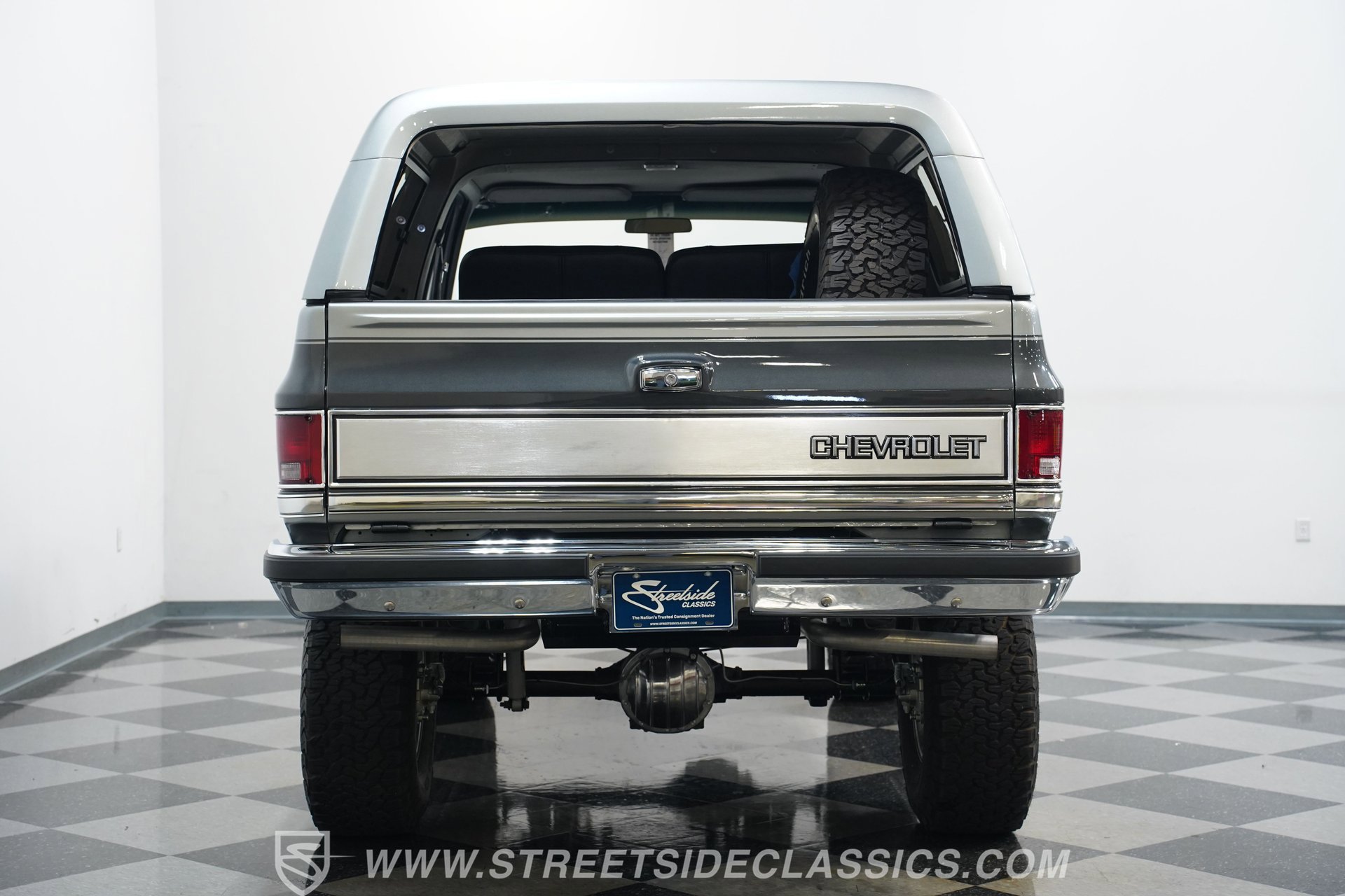 Used 1987 Chevrolet Blazer 4WD image 24