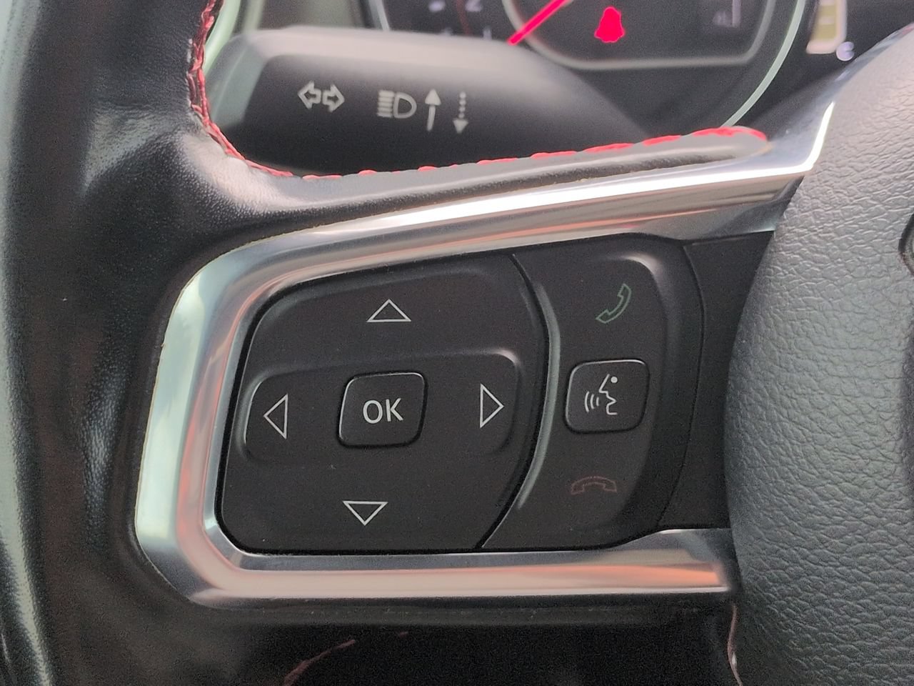 Used 2022 Jeep Gladiator Rubicon w/ LED Lighting Group AWD/4WD image 23