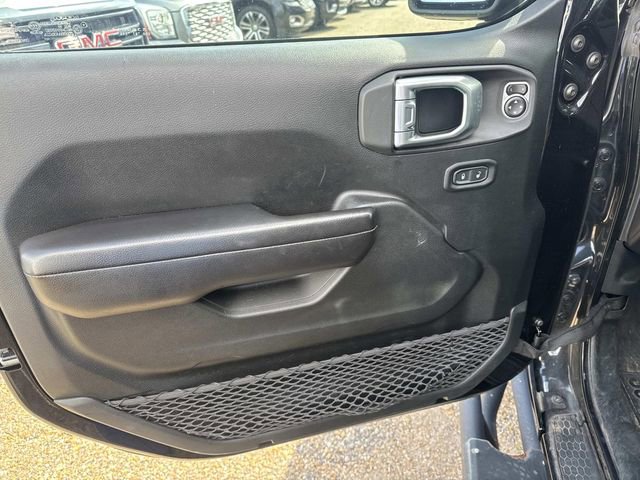 Used 2020 Jeep Wrangler Unlimited Sport image 24