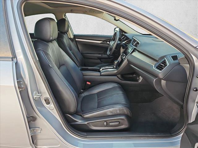 Used 2018 Honda Civic Touring image 22