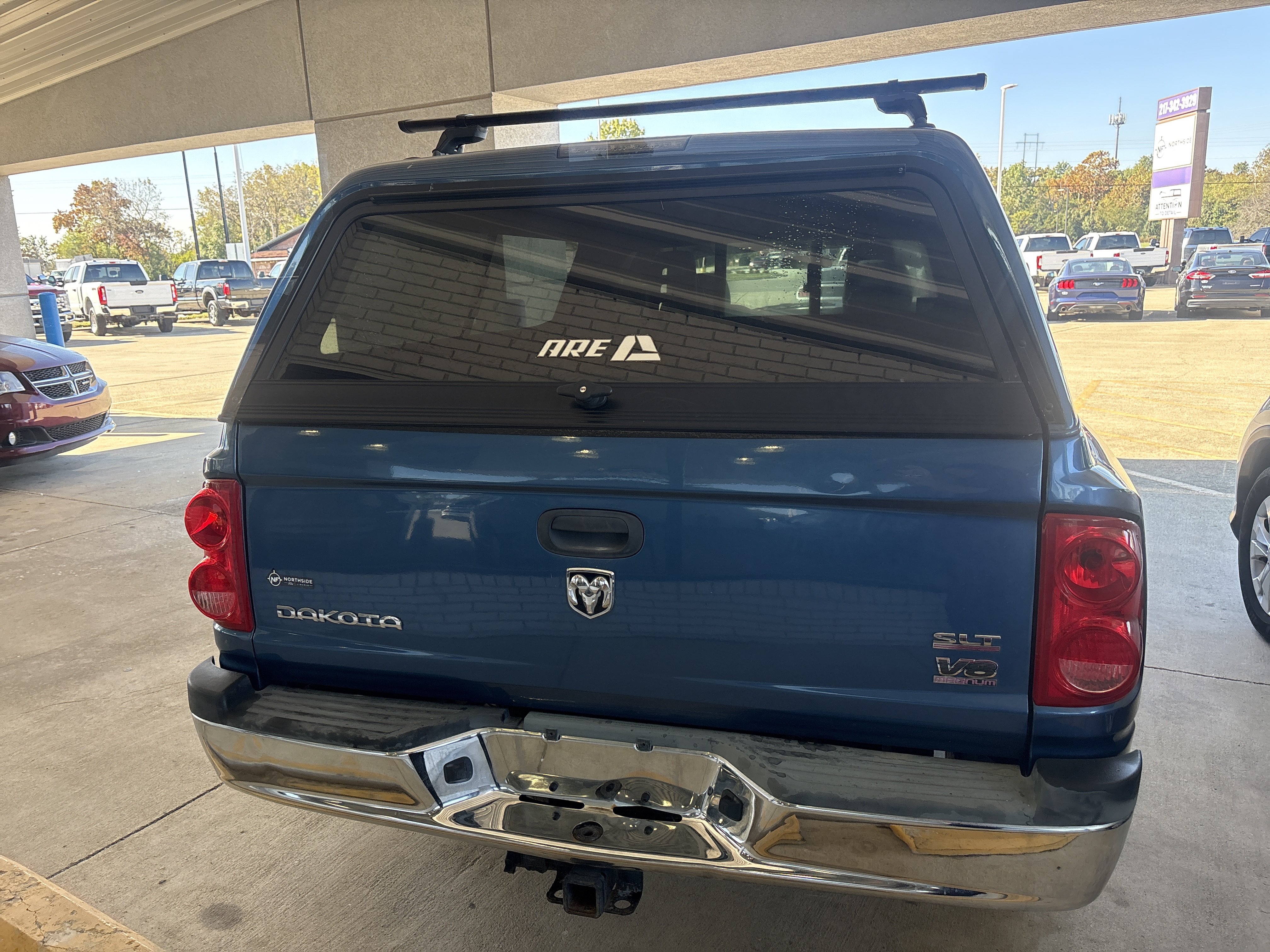 Used 2005 Dodge Dakota SLT AWD/4WD image 4