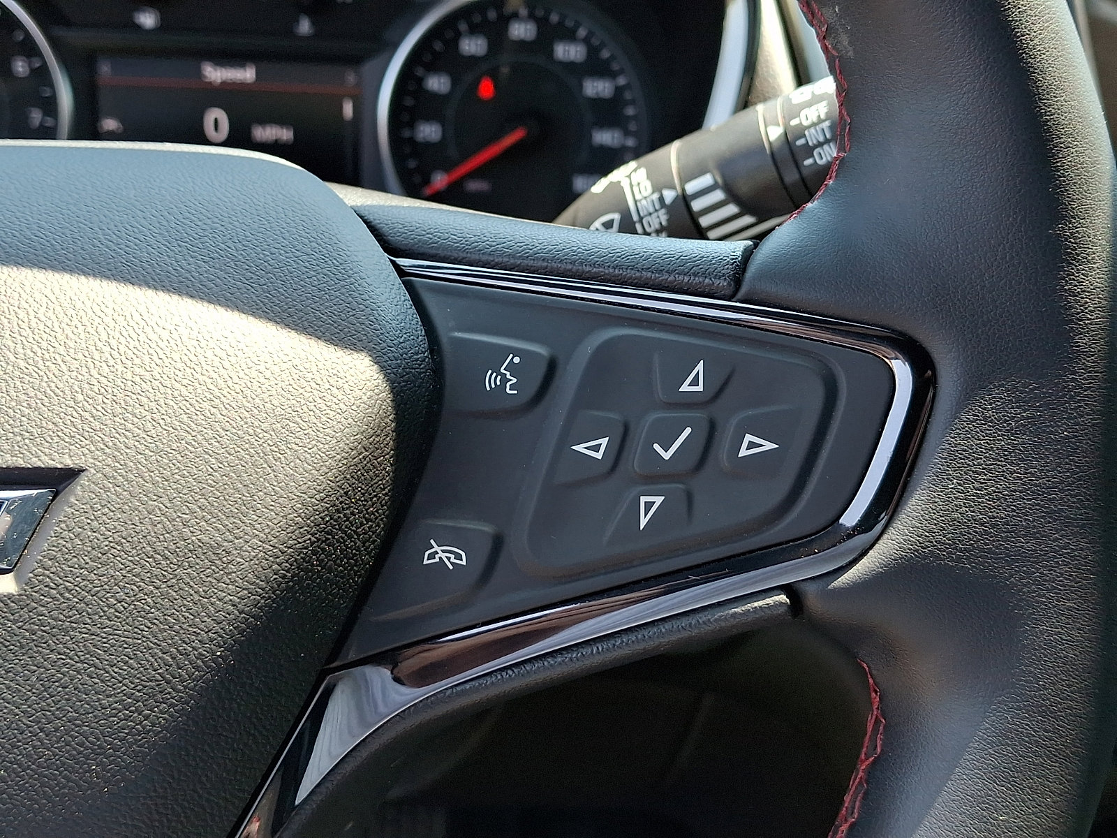 Certified 2023 Chevrolet Equinox RS AWD/4WD image 20