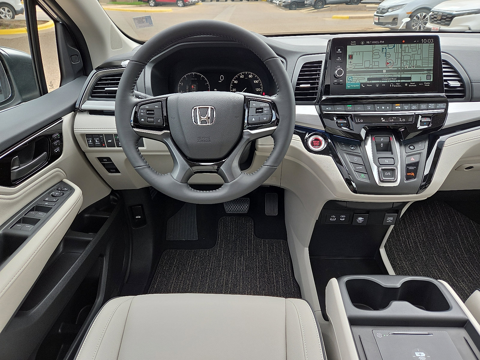 New 2026 Honda Odyssey Touring image 9