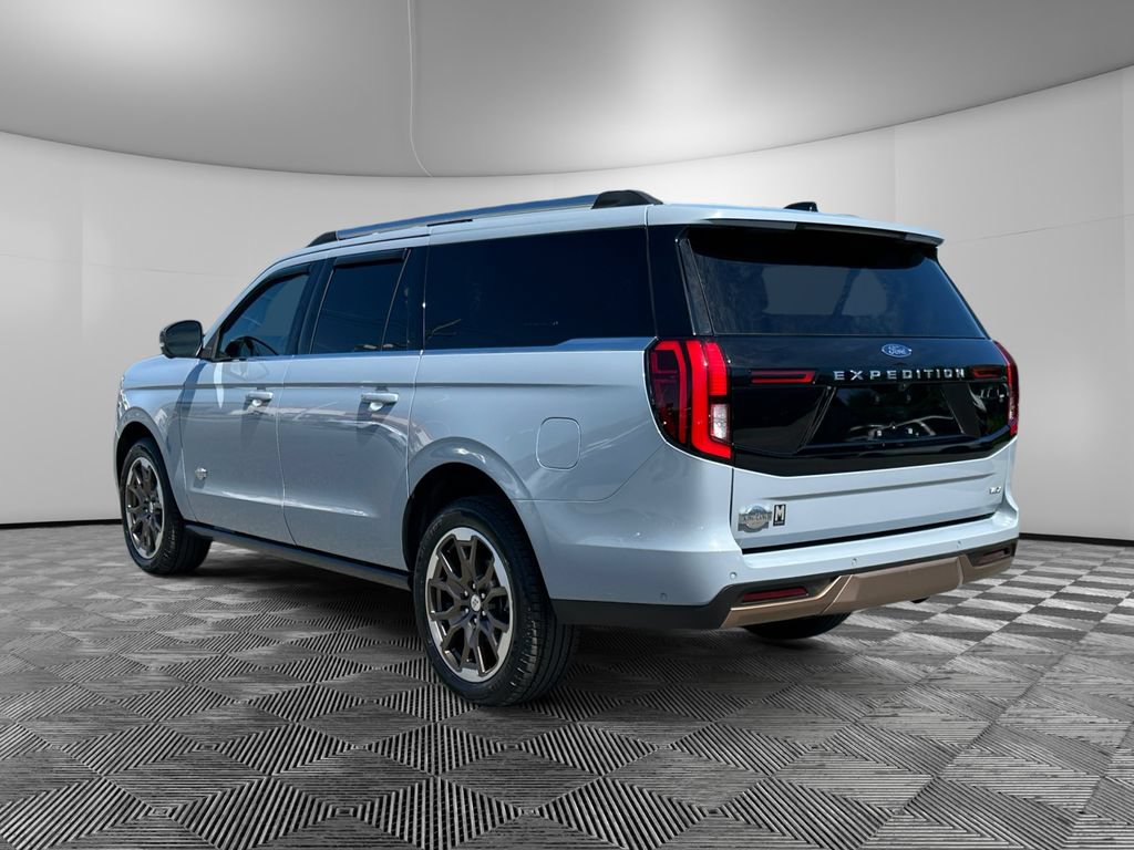 Used 2025 Ford Expedition Max King Ranch AWD/4WD image 3