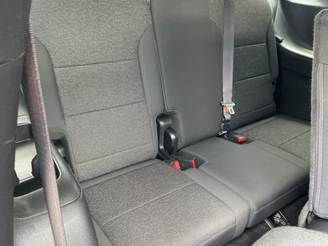 Used 2025 Chevrolet Traverse LT w/ Sun and Wheel Package image 20