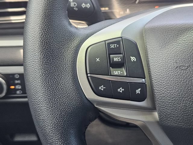Used 2023 Ford Explorer XLT RWD image 24