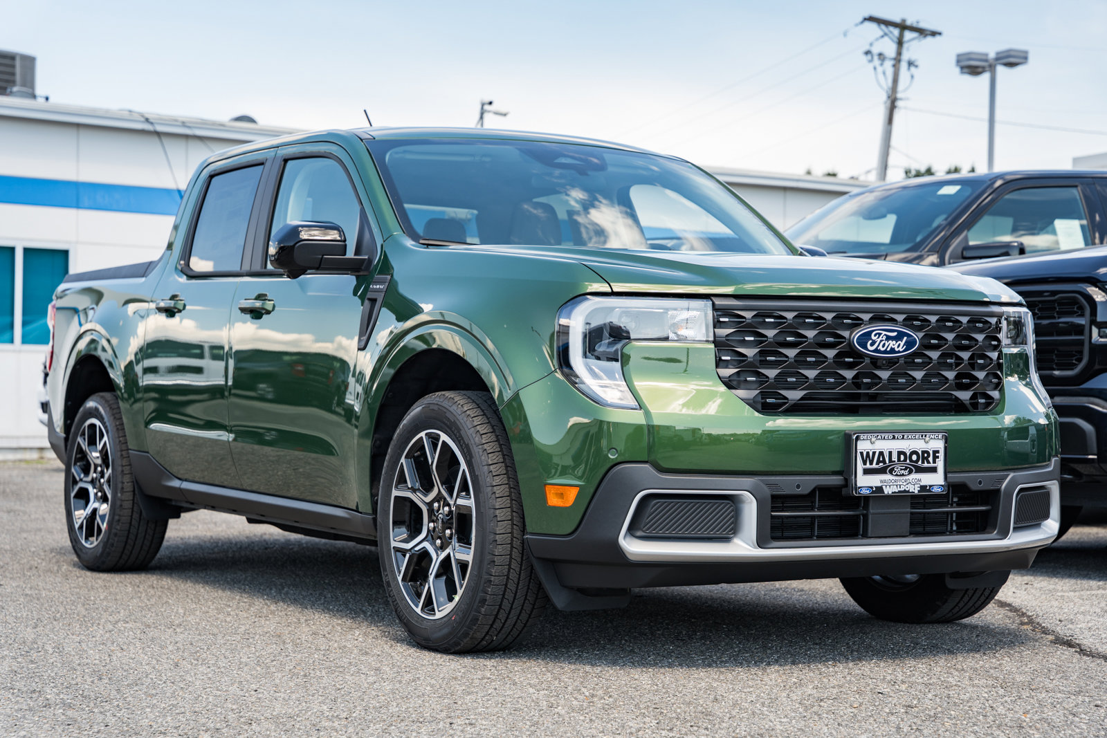 New 2025 Ford Maverick Lariat