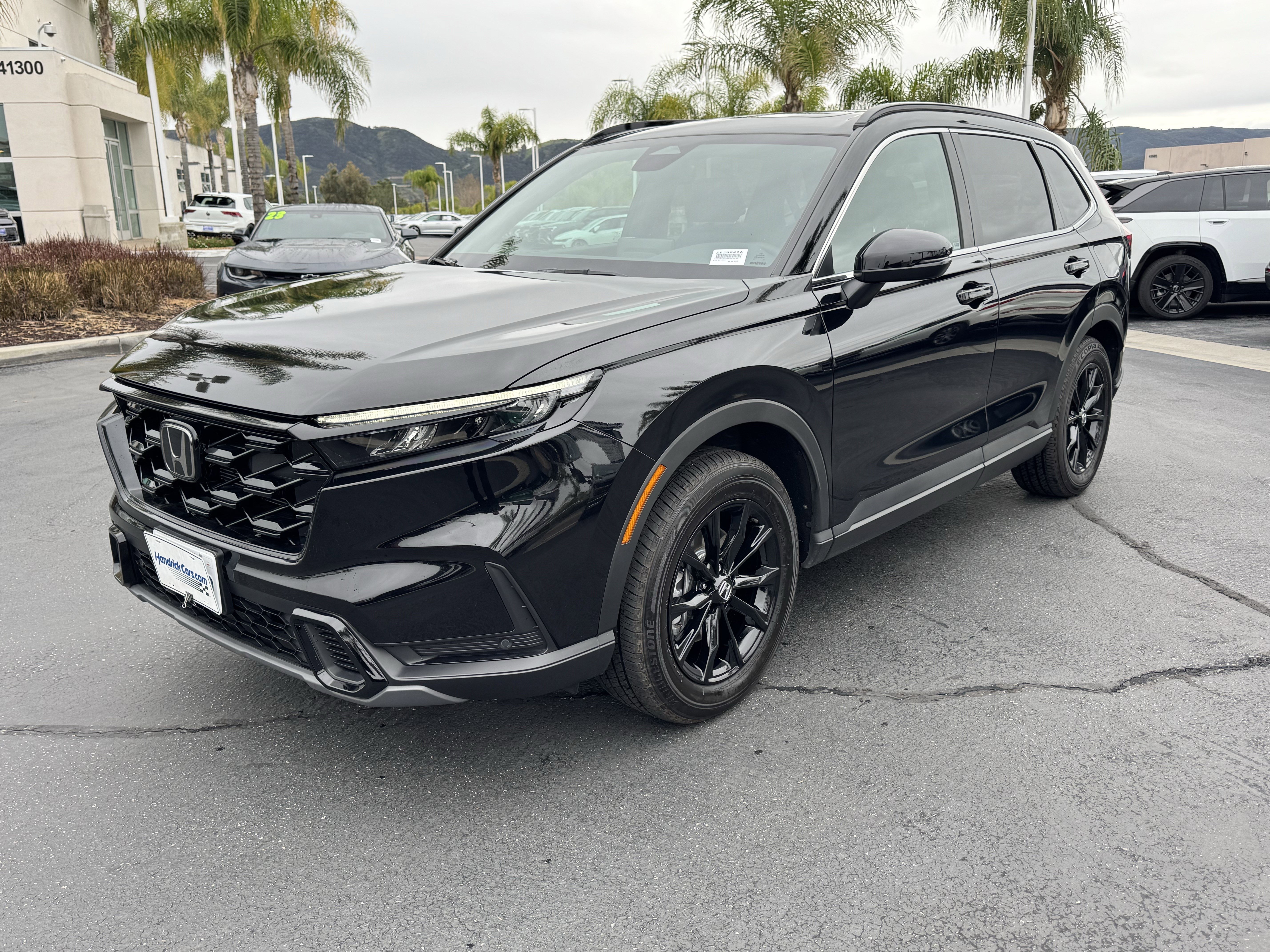 Used 2025 Honda CR-V Sport-L image 5