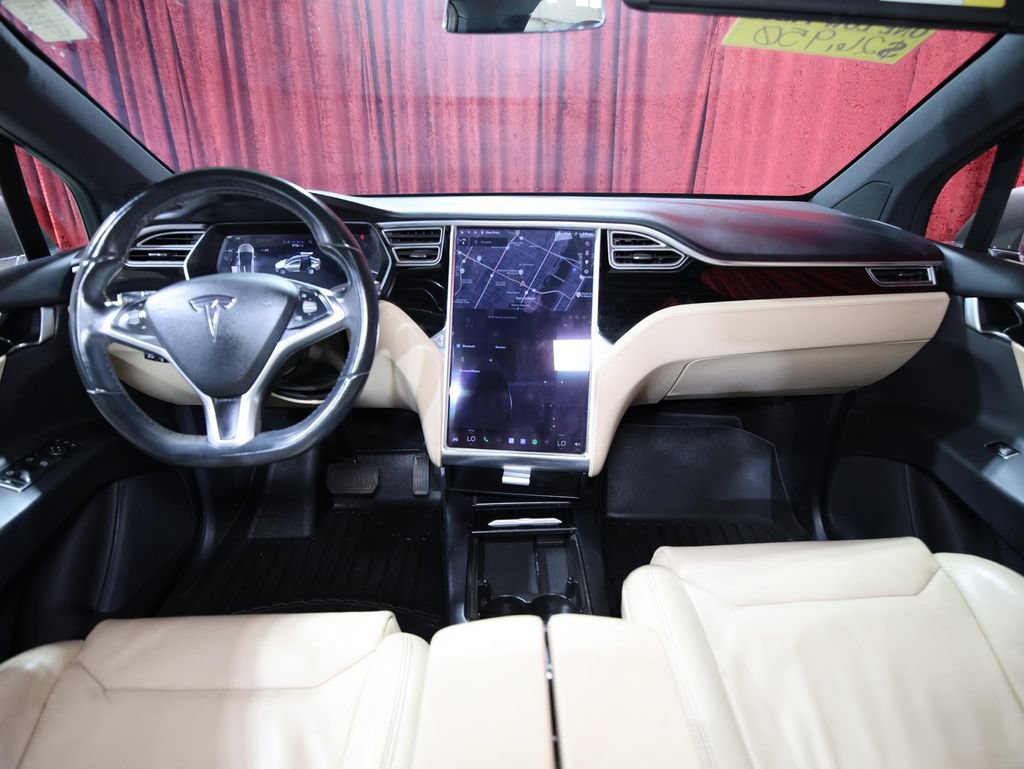 Used 2016 Tesla Model X 75D AWD/4WD image 15