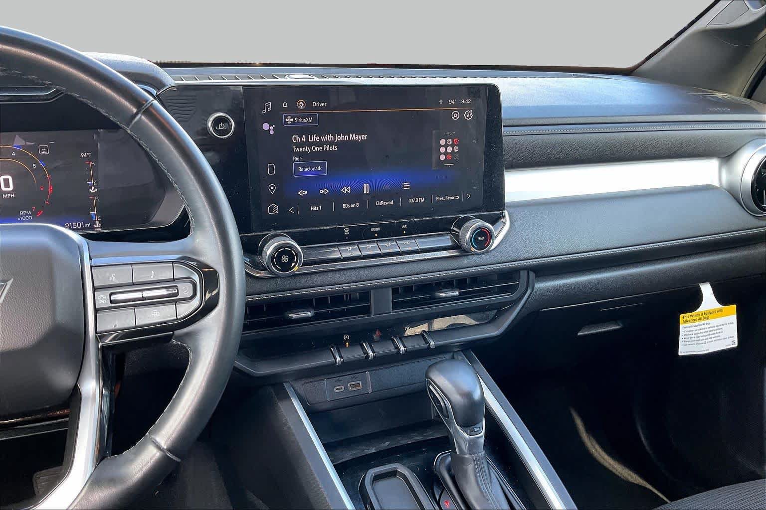 Used 2023 Chevrolet Colorado LT RWD image 6