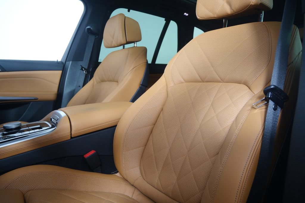 Certified 2026 BMW X5 xDrive40i AWD/4WD image 10