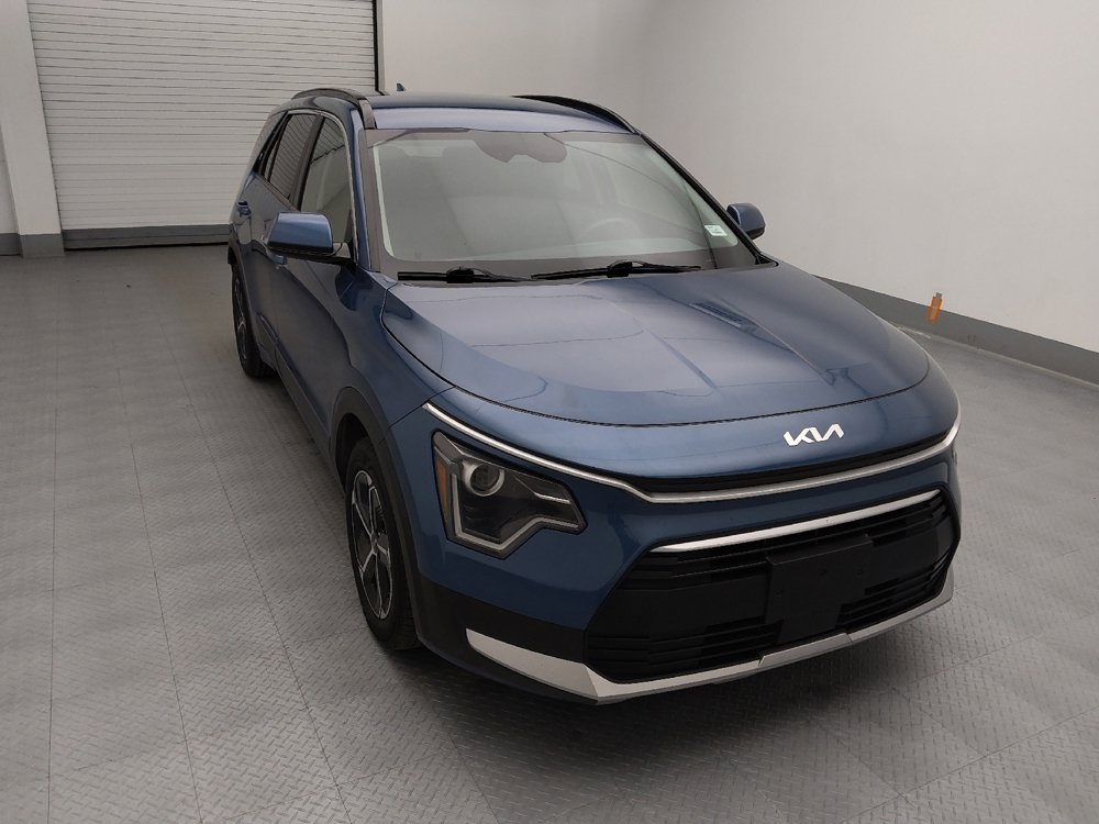 Used 2023 Kia Niro EX image 14