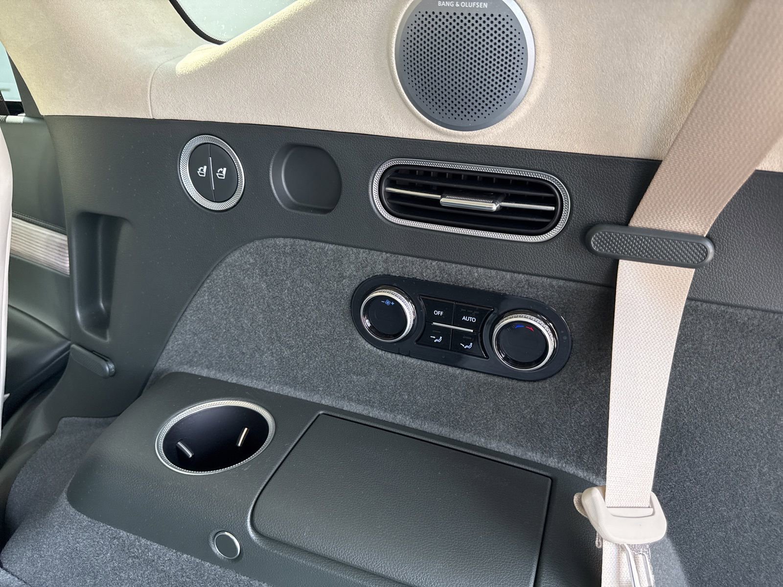 Used 2026 Genesis GV80 3.5T Prestige image 15