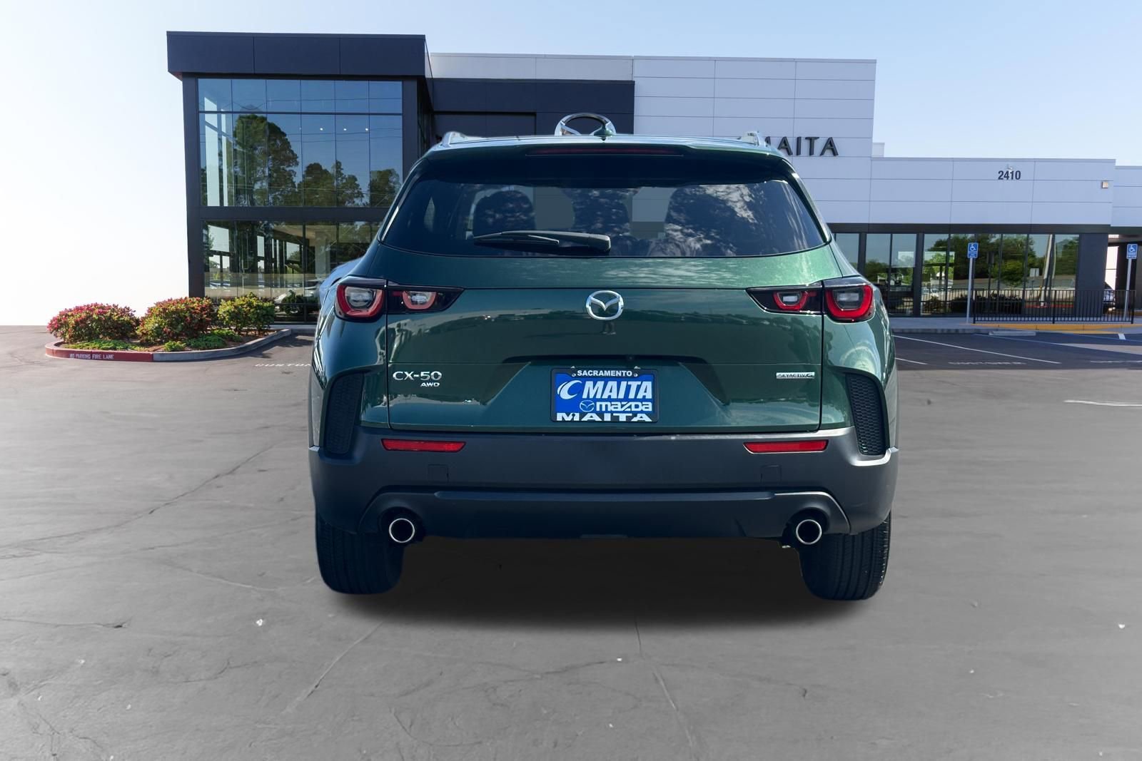 Used 2025 MAZDA CX-50 AWD 2.5 S w/ Premium Package image 4