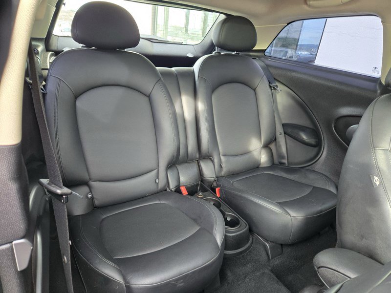 Used 2014 MINI Cooper Paceman S image 12