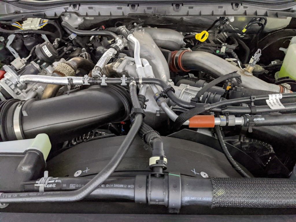 New 2025 Ford F250 Lariat w/ Lariat Ultimate Package image 28