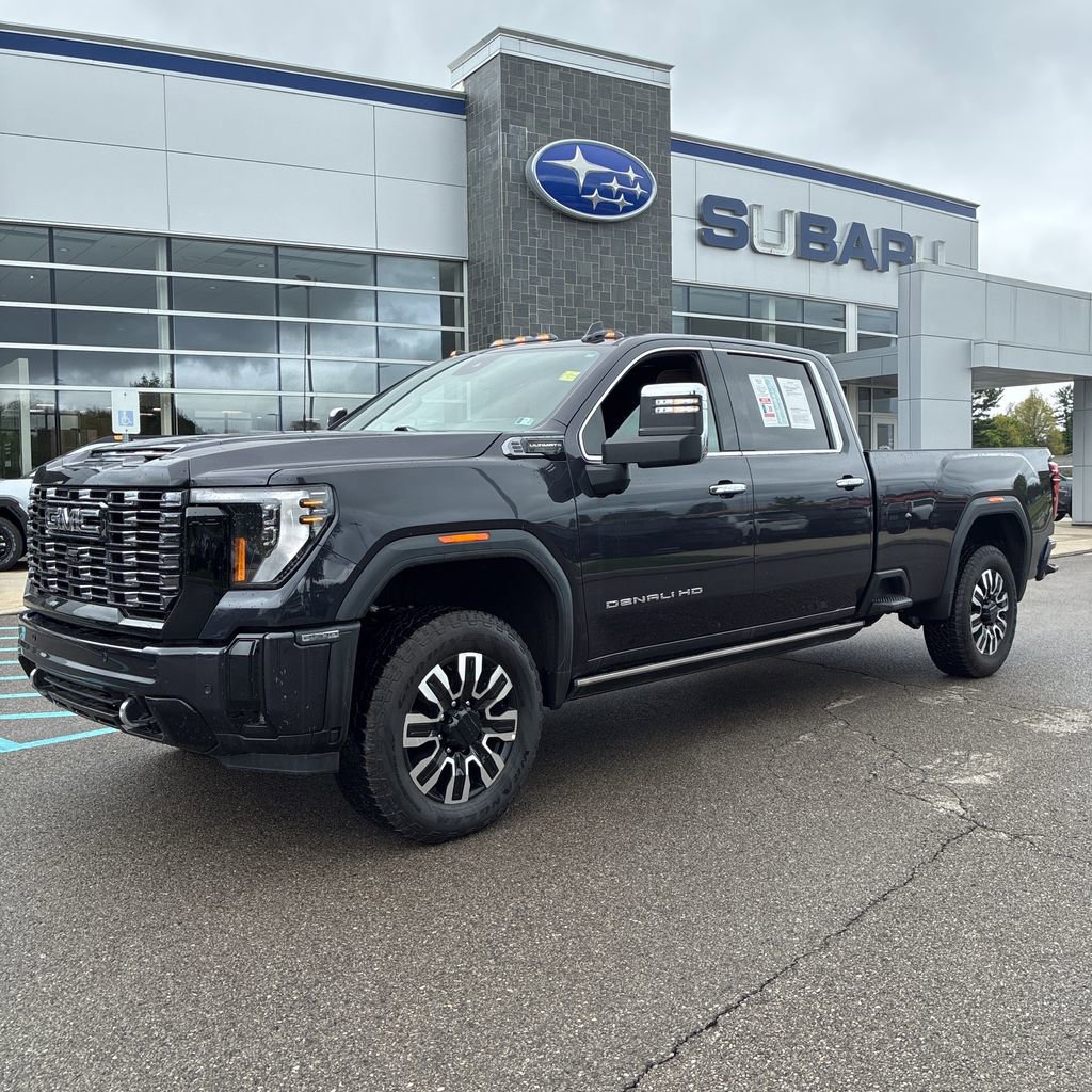 Used 2026 GMC Sierra 2500 Denali Ultimate w/ Max Trailering Package AWD/4WD image 3