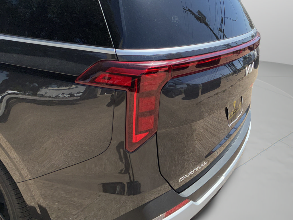 New 2026 Kia Carnival FWD image 45