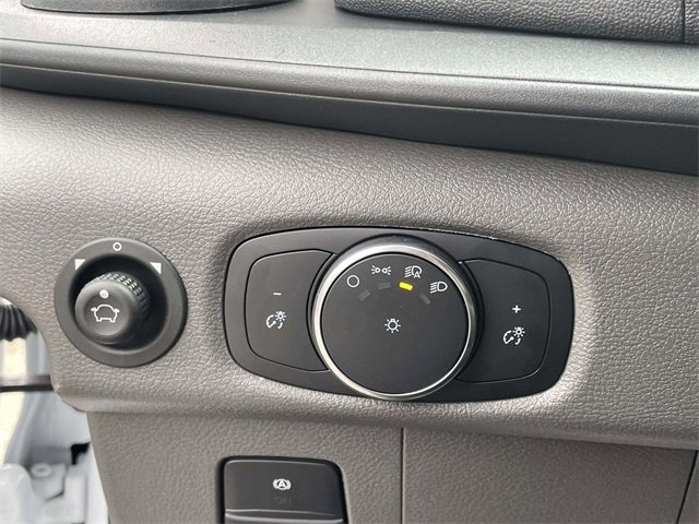 New 2026 Ford Transit 250 148 Medium Roof image 18