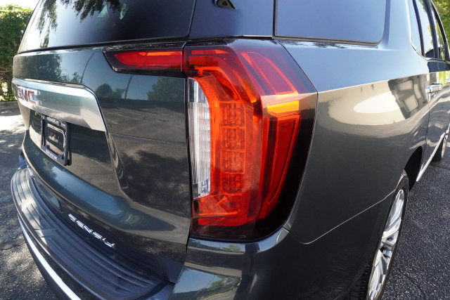 Used 2021 GMC Yukon Denali w/ Denali Ultimate Package AWD/4WD image 33
