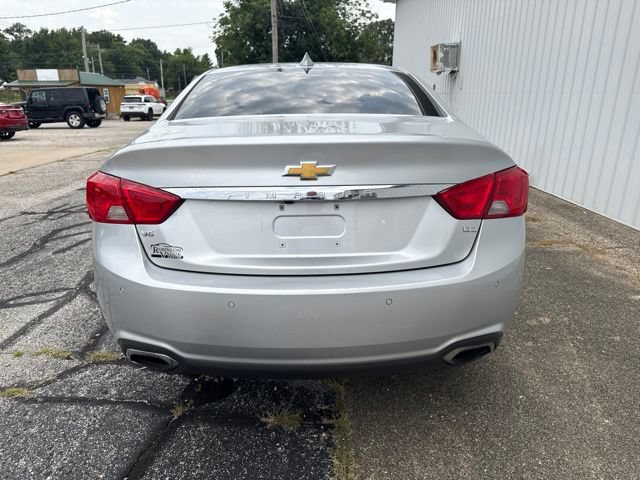 Used 2015 Chevrolet Impala LTZ FWD image 3