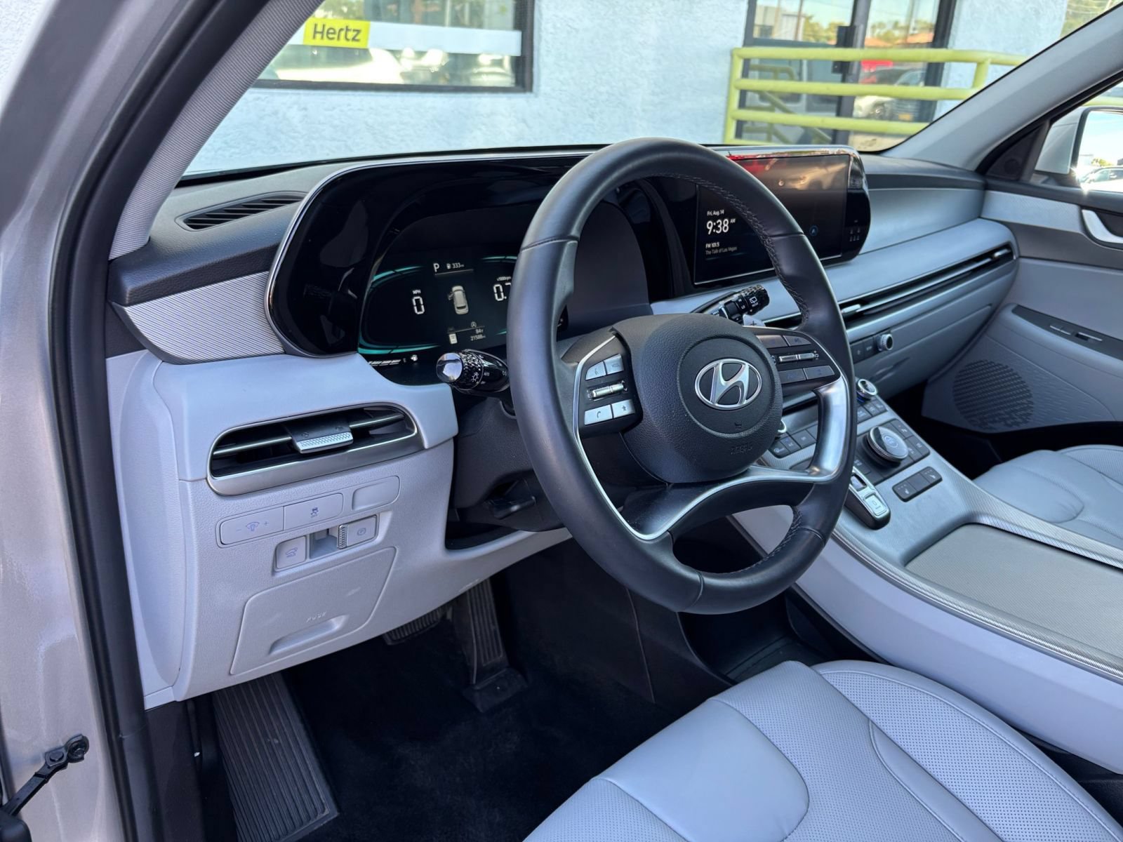 Used 2025 Hyundai Palisade SEL FWD image 37