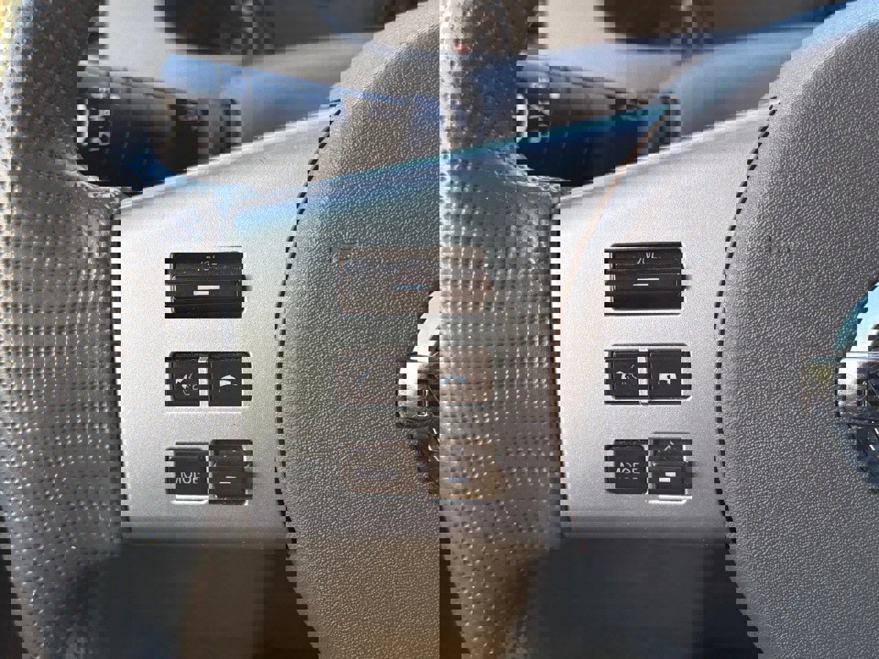 Certified 2021 Nissan Frontier SV w/ SV Utility Package image 16