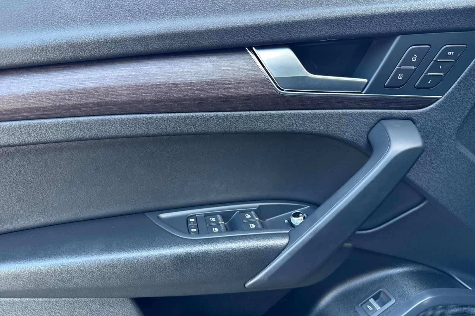 Used 2022 Audi Q5 2.0T Premium image 11