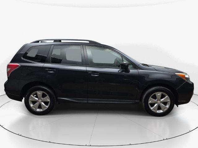 Used 2016 Subaru Forester 2.5i Premium AWD/4WD image 3