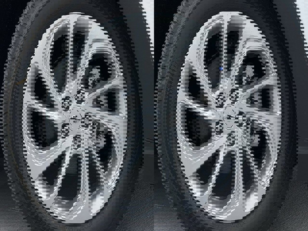 New 2027 Chevrolet Bolt LT image 9