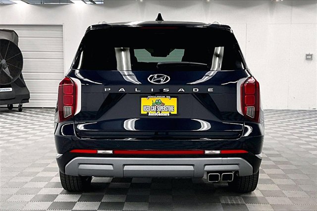 Used 2024 Hyundai Palisade Limited image 4