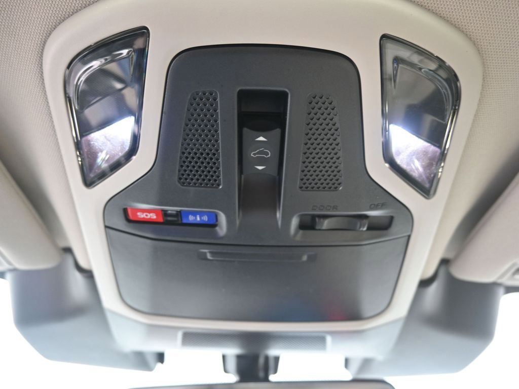 Used 2024 Subaru Outback Limited XT image 12