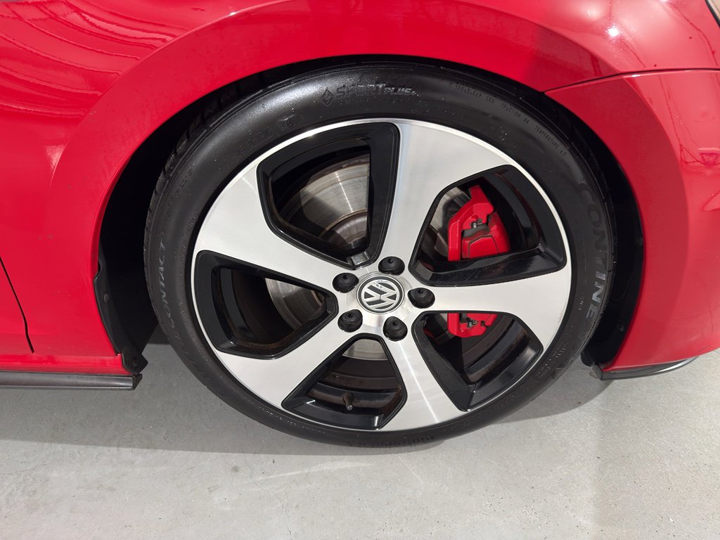Used 2016 Volkswagen GTI SE image 12