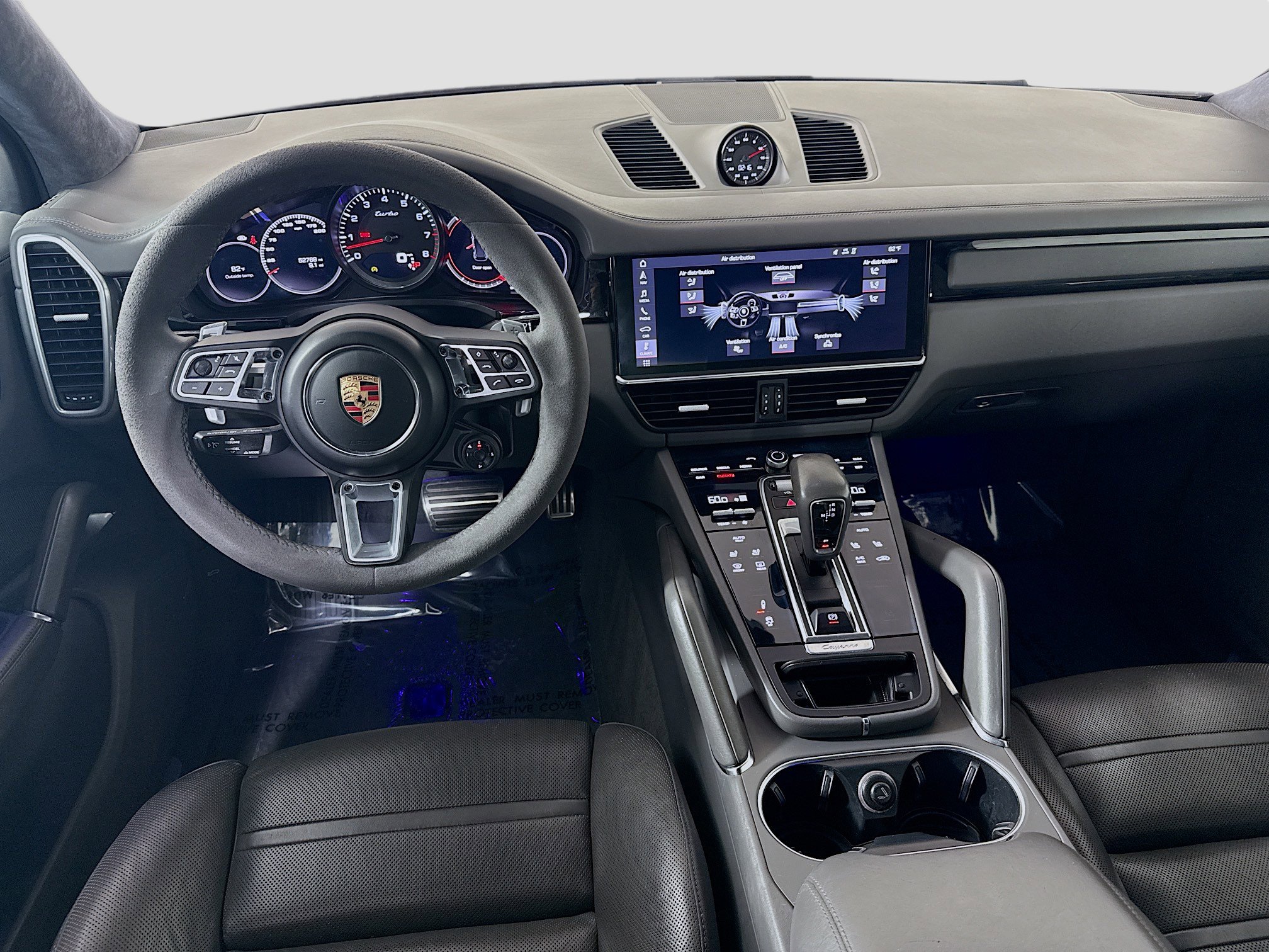 Used 2019 Porsche Cayenne Turbo image 15