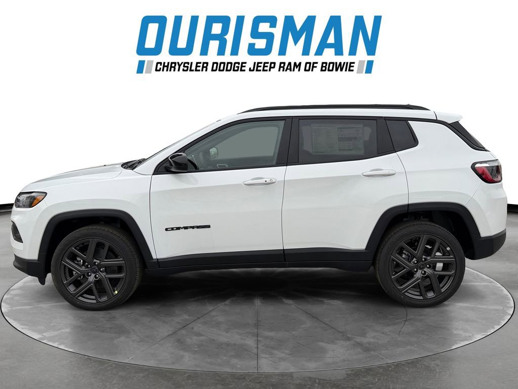 New 2026 Jeep Compass Latitude image 3