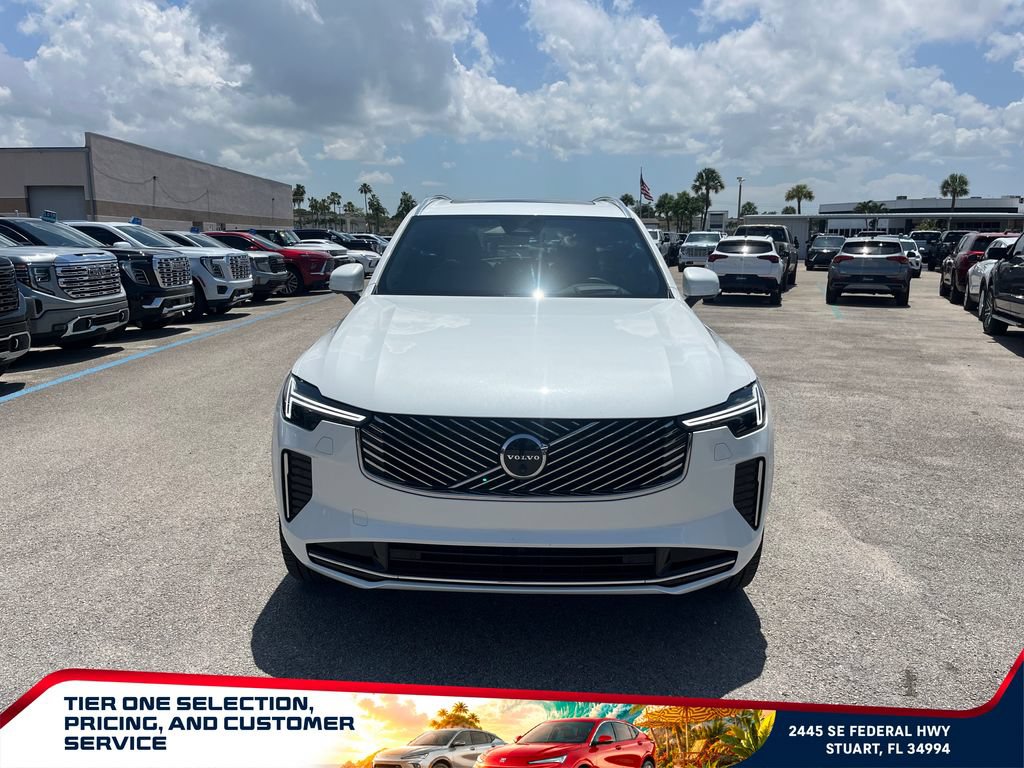 Used 2025 Volvo XC90 B6 Ultra w/ Protection Package Premier AWD/4WD image 3