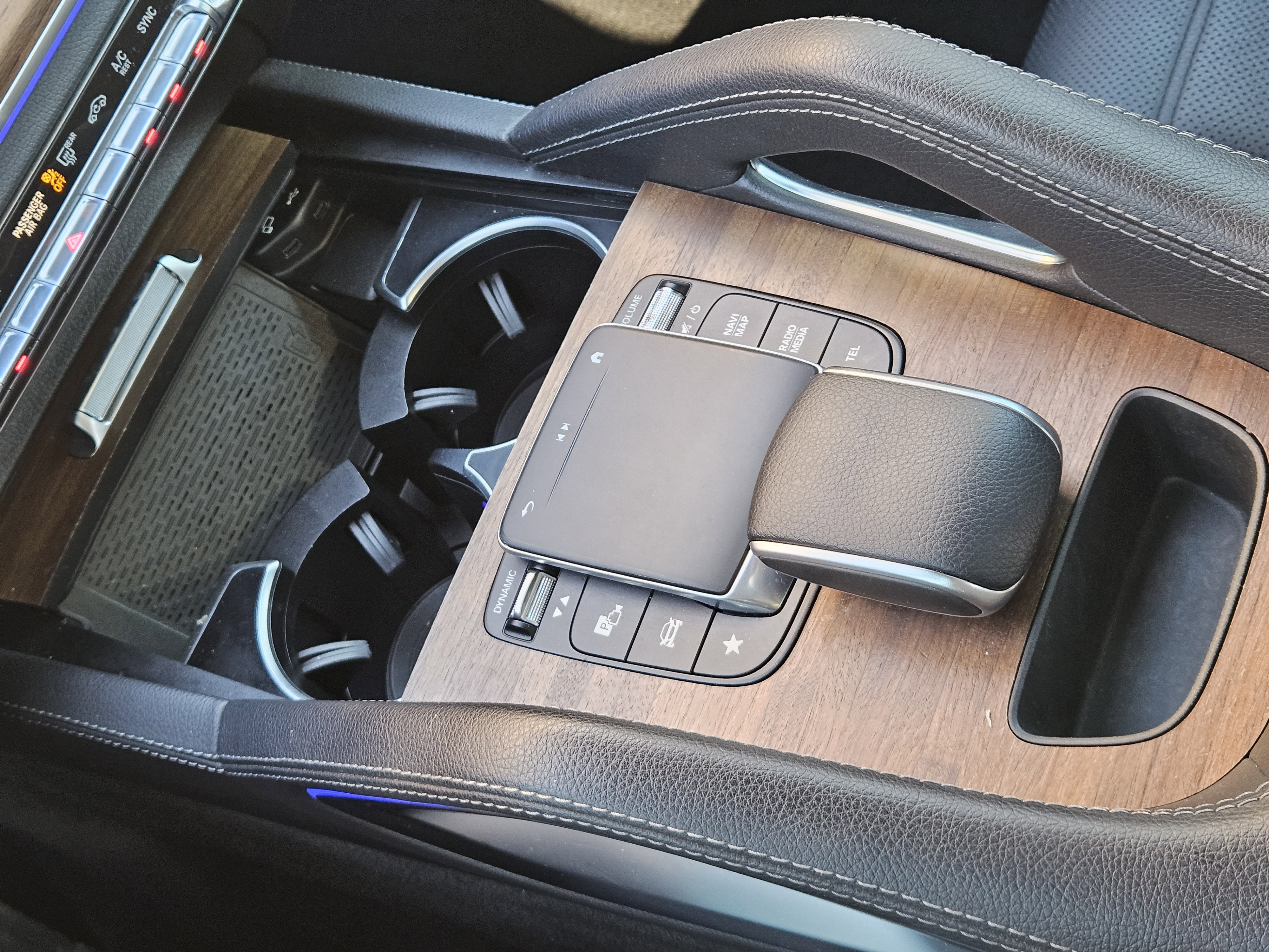 Certified 2023 Mercedes-Benz GLE 450 4MATIC image 21