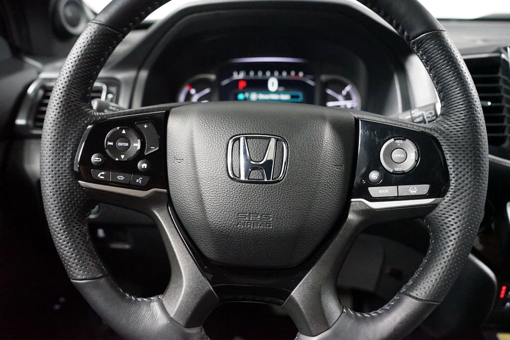 Used 2023 Honda Passport Elite image 12
