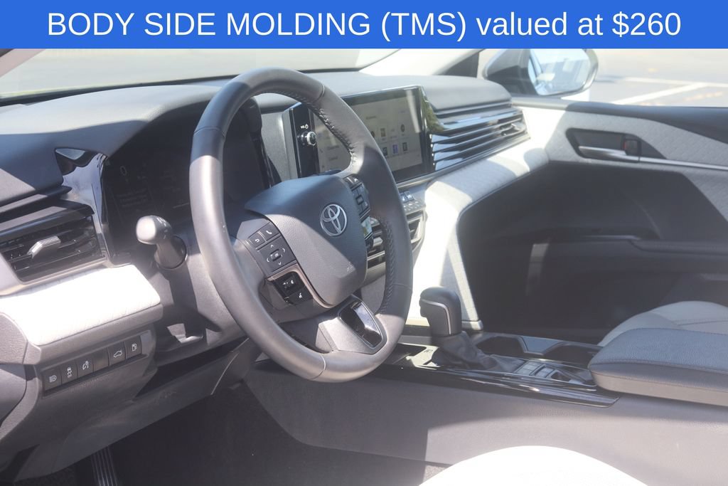 Used 2026 Toyota Corolla LE AWD/4WD image 5