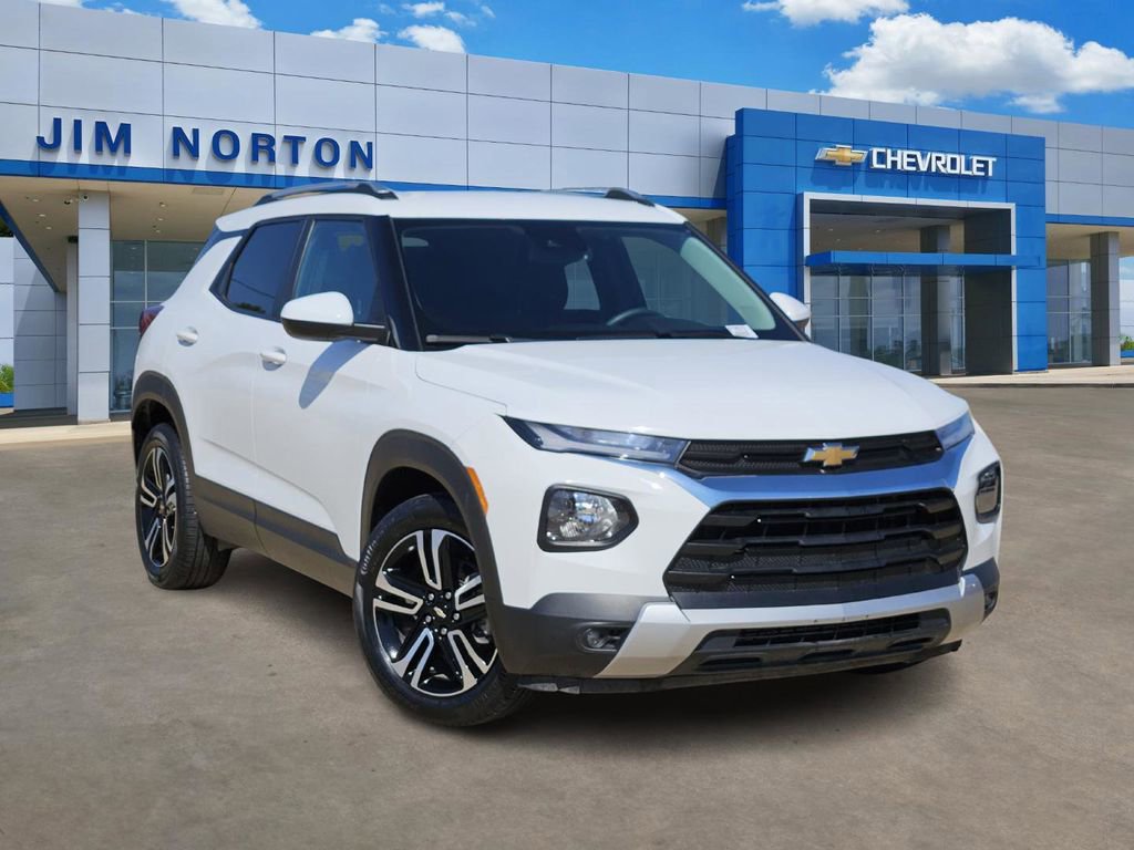 Used 2023 Chevrolet TrailBlazer LT w/ Convenience Package