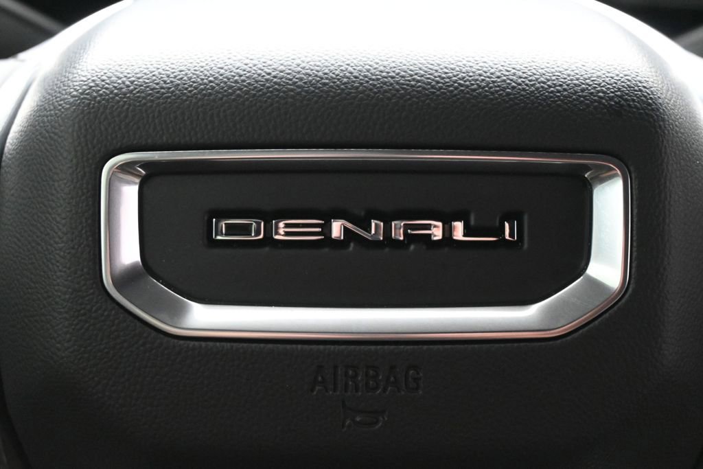 Used 2026 GMC Acadia Denali Ultimate w/ LPO, Floor Liner Package FWD image 24