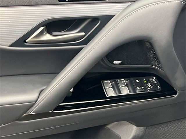 Used 2024 Lexus LX 600 F Sport image 10
