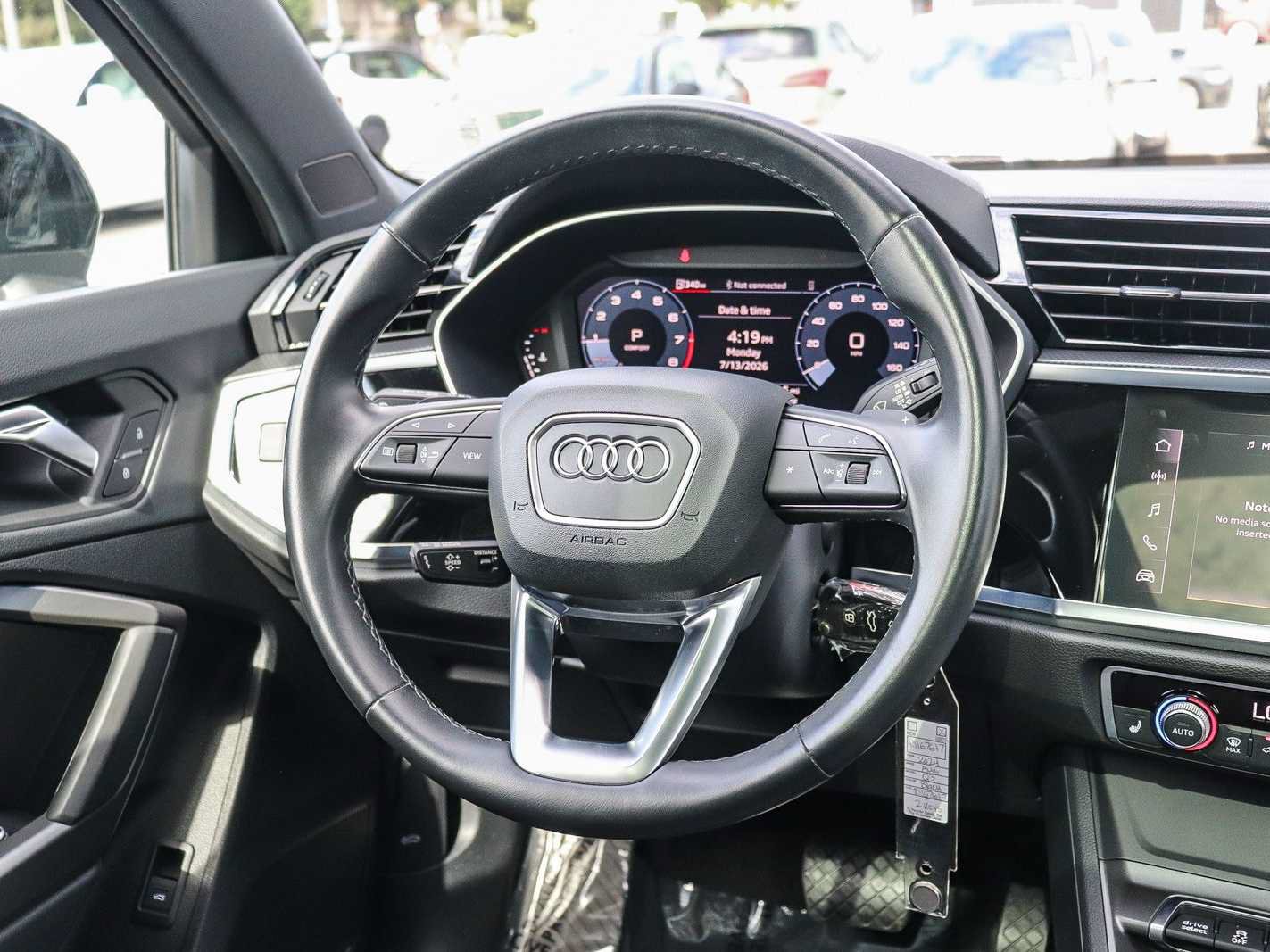 Used 2024 Audi Q3 2.0T Premium w/ Black Optic Sport Package AWD/4WD image 16