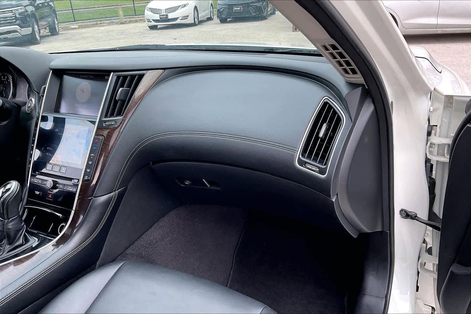 Used 2019 INFINITI Q50 Luxe RWD image 19