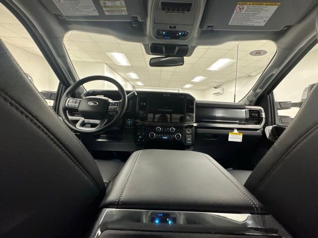 New 2026 Ford F250 Lariat w/ Lariat Premium Package image 13